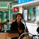 에콰도르 안데스 민속 공연 - 고속도로 휴게소 이미지