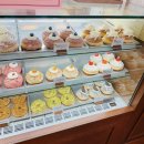 크림브리즈모먼트 | 서울 논현 도넛 맛집 카페 ‘크림브리즈모먼트‘ 행복한 맛.우유크림꼭드세요🧡