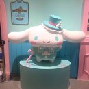 와플꾸어주는 누나 | 의외로 와플맛집? 홍대 시나모롤 스위트 카페