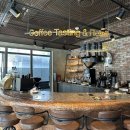 보라매역 3번출구 이디야커피 앞 | [카페] 언주역 카페 | 이디야커피랩 | 모르고 고른 소금빵이 두바이초코소금빵이었다! | ☕️ 🍓 🧆 🥐 💙