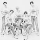 다섯장 으로 무대 서시는 모습 보고싶어요😭 이미지