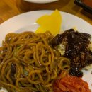 용동지구주차장2 | 광주 무한리필 수완지구 돈페 돈까스 메뉴 구성과 맛 솔직 후기