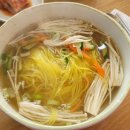 잔치국수속에버섯 이미지