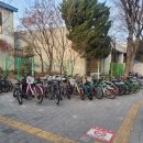 자전거 보관대 이미지