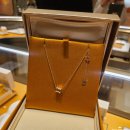 (주)제로원 | 잠실 롯데백화점 에비뉴엘 월드타워점 불가리 비제로원미니 구입후기