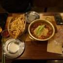 아지트치킨 이미지