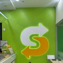 서브웨이 앞 횡단보도 이미지