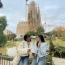 성요셉병원 옆 전광판 | [바르셀로나] 3일차 여행코스 | 하민철 가우디 투어, 파이브 가이즈, 사그라다 파밀리아 성당 입장...