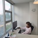 허그맘허그인 로고