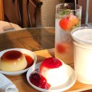 먹방아지트 | 시로 : 일본 감성 불광천 응암동카페 푸딩맛집 , 판나코타 피스타치오 라떼 토마토바질에이드 먹방후기