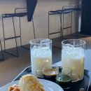 카페(CAFE)327
