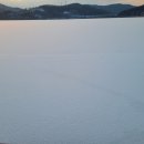 호수의오후 이미지