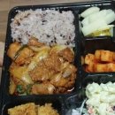 이공비빔국수;왕돈가스