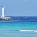 은빛 비치는 돌 이미지