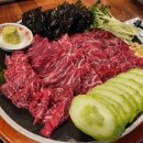 양재역 2번출구 뒤 이미지