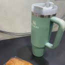 뚱이휴게실