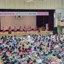 안성연화마을푸드뱅크 | 가정의달 어르신 꽃 달아 드리기