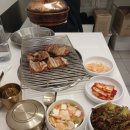 신촌숯불갈비 - 거제시 | 신촌꽃돼지 후기│숯불 돼지갈비 300g 1만원, 혼자 고기 먹기 좋은 신촌 가성비 맛집