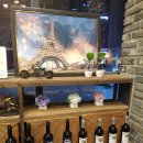 신사역 4번출구 앞 이미지