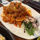 육회한통닭 이미지