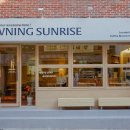 어닝 썬라이즈(Awning Sunrise) 이미지