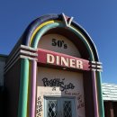 팝스토어 신림 휴게소 | LA에서 라스베가스로 렌트카 이동 (휴게소 페기수스 다이너 Peggy Sue’s Diner), +미국 주유 방법