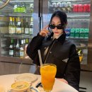 현대칼라매치 | 카리나 공항룩 프라다 봄 여성자켓 1년 실착 후기 | 기능성 캔버스 블루종 재킷 (가격·코디)