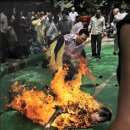 분신으로 항거하는 티베트인 (2012.3.26) 이미지