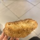 상암 맛집 꽈배기진 - 커피에 꽈배기 도넛 조합 디저트 카페 후기