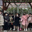꽃바위다함께돌봄센터 | 꽃바위다함께돌봄센터, 문현고 마을버스 정류소 아동 창작시화 게시 | 시사인 투데이