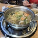 백청우칼국수 로고