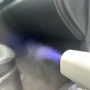 차 닦는 신사 이미지