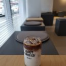[중흥동 카페] 크림 가득한 왕슈 맛집 광주 전대후문 카페 럭키세븐 커피(LUCKY 7 COFFEE)!
