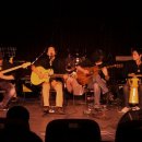 마음 울림 통기타 이미지