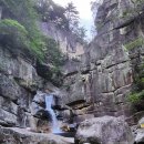 석간수 | 등야명산 두타산(1357m) ‘베틀바위-산성터-마천루,협곡-석간수-삼화사’산행후기