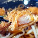 행복한 돼지 세끼 | 맛집] 수원 복동 영화2호점 푸짐함으로 채운 행복한 한 끼 🖤 혼밥 후기 🖤 1인 세트 : 새우튀김 냉우동 세트