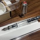 지티컴퍼니 | 12월 문구 하울•베개 파인라이너•트위스비 다이아몬드 580 B닙•VAC700R M닙•반미 행성잉크 등 본병...