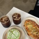 루오베이커리(Ruo bakery) | 문래 루오베이커리 | 귀여움 폭발 빵천국, 메론거북부터 피자빵까지