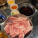 만천콩나물삼겹살 | 율량동 레트로감성 냉삼맛집 간장삼 대파촌 솔직후기