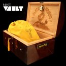 HUMIDOR
