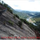 무명에서 명산으로 변신한 용궐산(龍闕山), 채계산 출렁다리 이미지