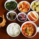 현진 김치찌개 이미지