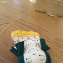 바느질하는바리스타