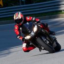 aprilia RSV4 SPECIAL - 3 특별 인터뷰 / 팩토리라이더 VS R라이더 이미지