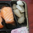 오늘유통 | 부드러운 연어의 매력 이마트 연어초밥 후기 칼로리 가격 유통기한