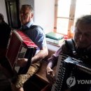 Upper Music 이미지