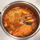 꽃게품은닭 이미지