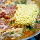 부대찌개 이미지