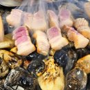 김치돌겹살 | 속초 돼지고기 맛집 돌돼지314 옥돌 위에서 굽는 특별한 삼겹살의 세계(feat. 훈련부사관의집)