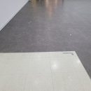 부천총판 | 녹수 NPT1628 데코타일 시공사진 / 부천 가구매장 바닥 인테리어 시공 후기